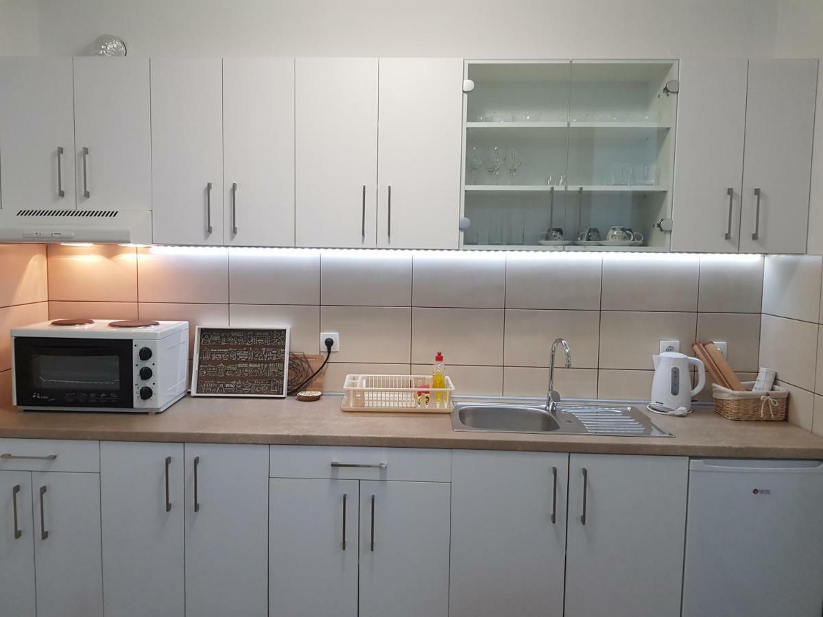 Apartment Gea 18 ノヴィ・サド エクステリア 写真