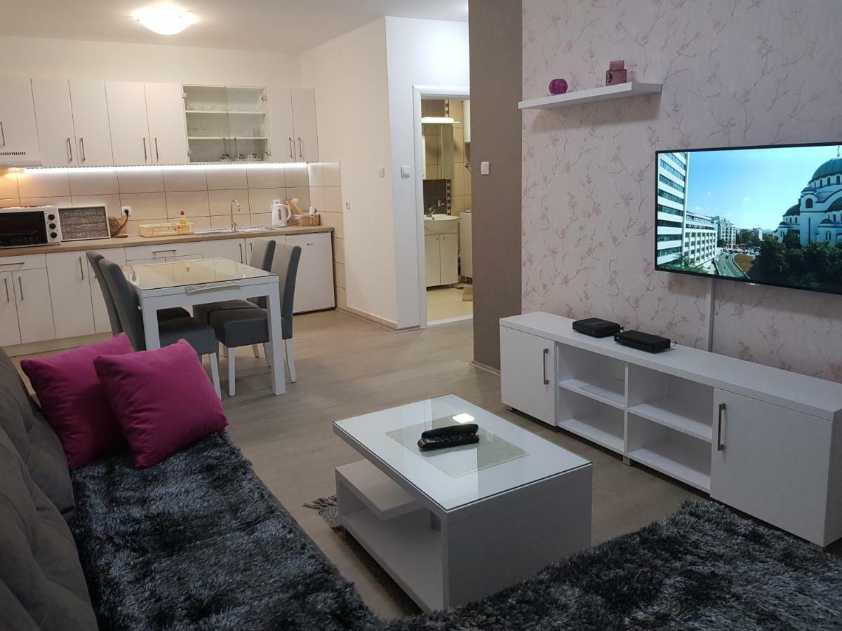 Apartment Gea 18 ノヴィ・サド エクステリア 写真