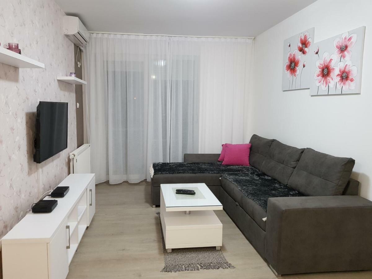 Apartment Gea 18 ノヴィ・サド エクステリア 写真